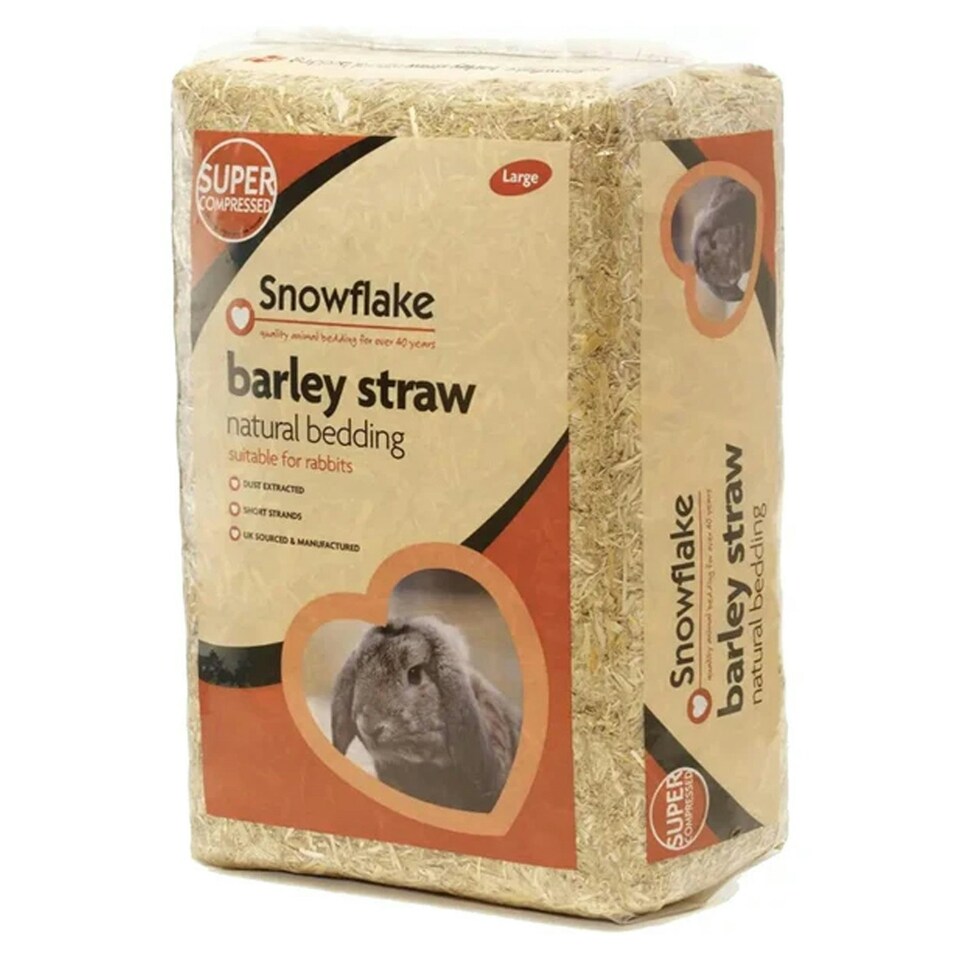 image 1 of 3 Bags 1.6kg Super Compressed Natural Soft Flake Barley Straw For Animal & Pet Bedding