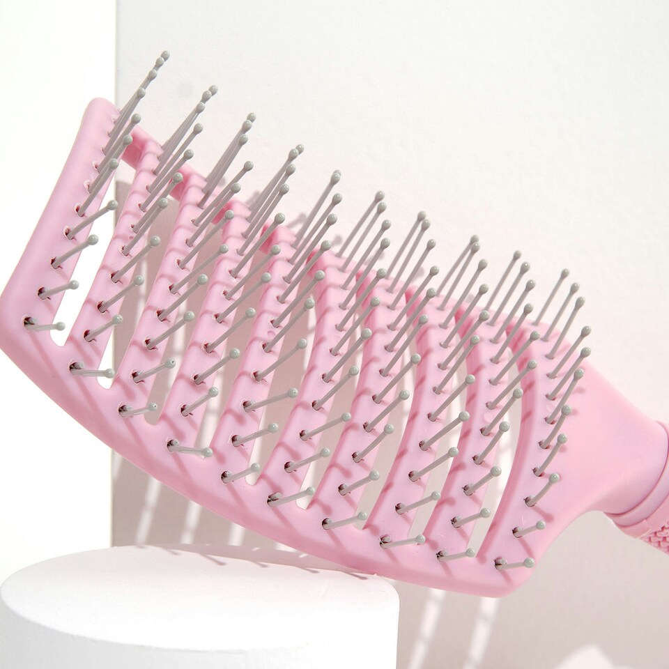 image 1 of Brushworks Blow Dry Paddle Brush