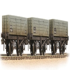 Graham Farish 5 Plank Wagon Set (3) BR Grey Early Weathered