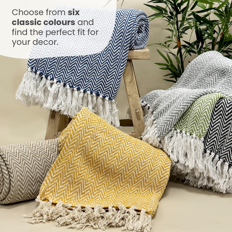 image 1 of Large Cotton Chevron Herringbone Sofa Throw Blanket - 150 x 200cm | Silver | Light Grey | One Size | 1