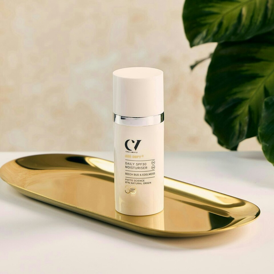 image 1 of Green People Age Defy+ Daily SPF30 Moisturiser - SPF Face Cream - Paraben & Alcohol Free - Vegan, 30ml