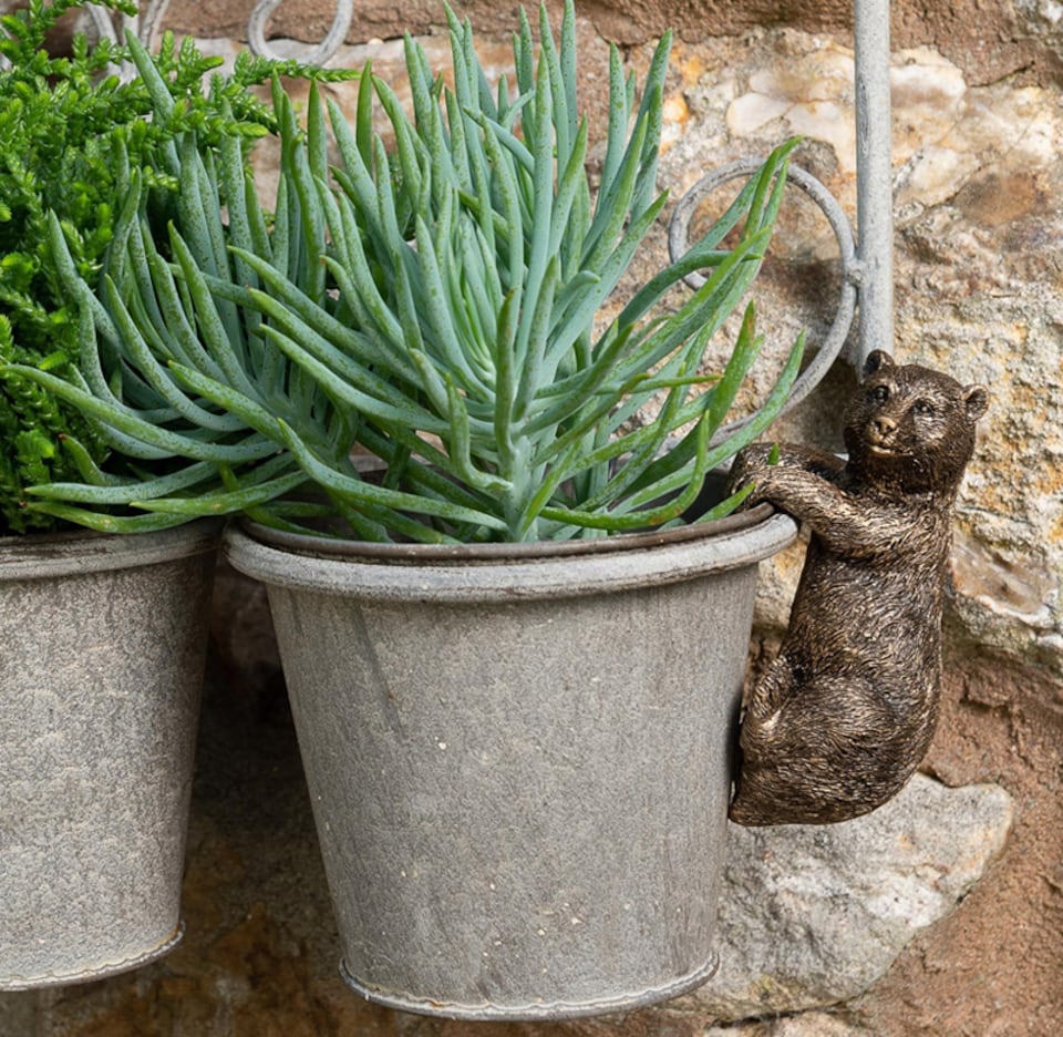 image 1 of Brown Bear Plant Pot Hanger - L10.5 x W5 x H6.5 cm | Bronze