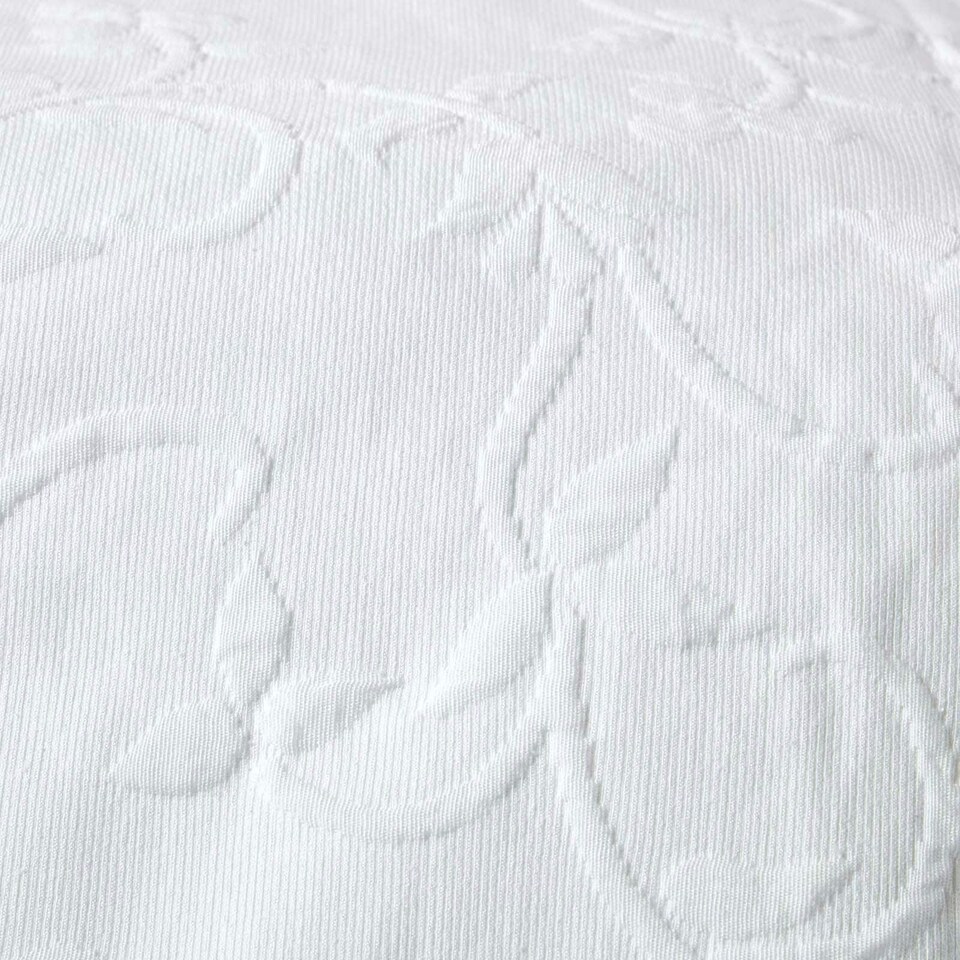 image 1 of Homescapes White Cotton Rich Floral Metelassé Pattern Bedspread - Single | White
