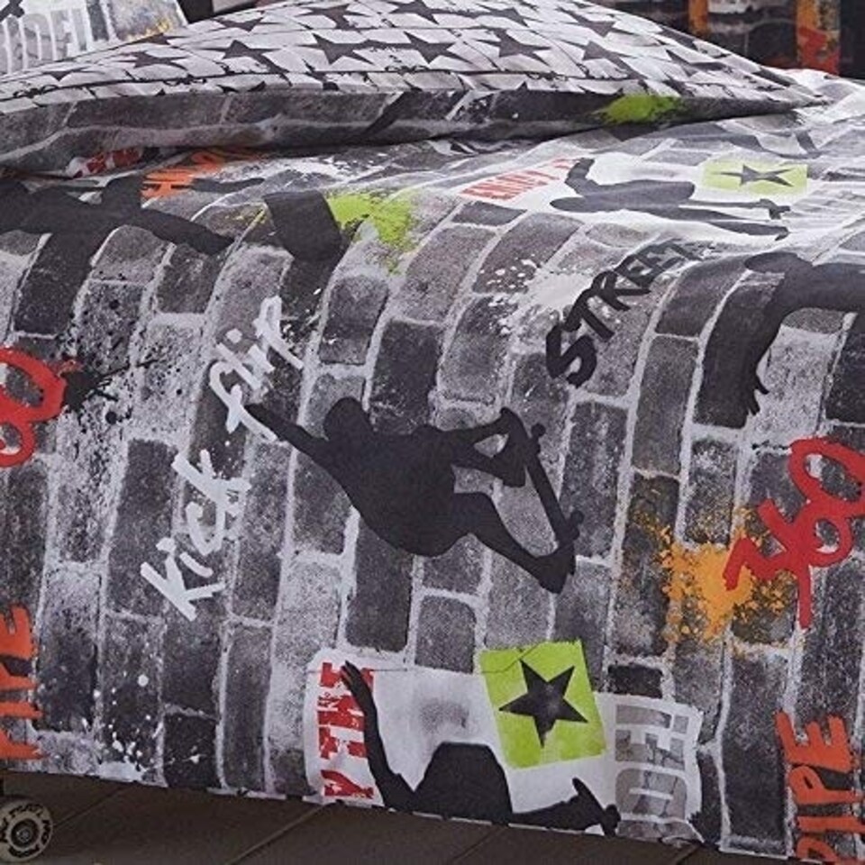 image 1 of Portfolio Home Kidz Club Teenagers Size Duvet with 1 Pillowcase Bed Cool Skateboards