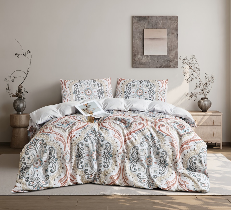 Ezysleep Esme Floral Printed Duvet Set - Duvet Cover And Matching Pillowcases | Multi