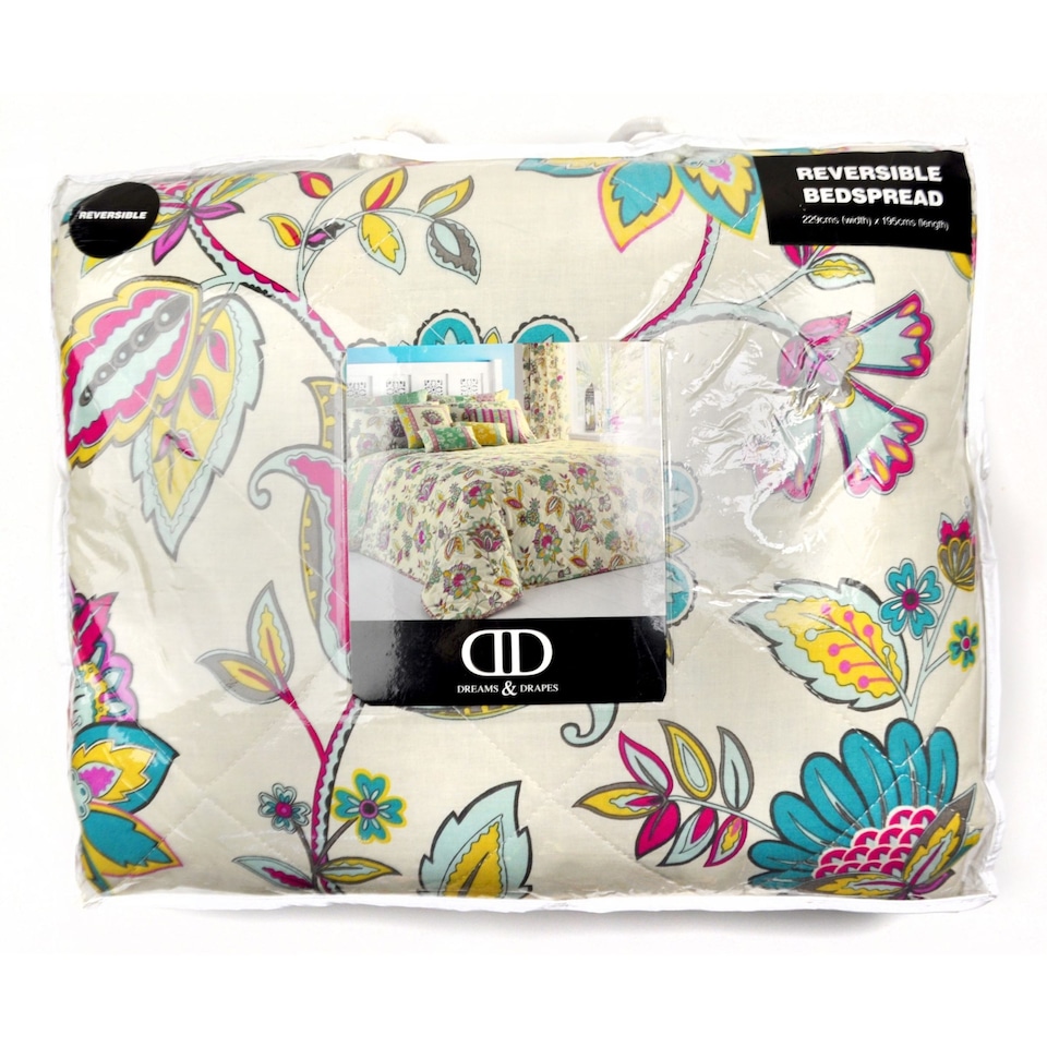 image 1 of D & D Marinelli Bedspread Teal