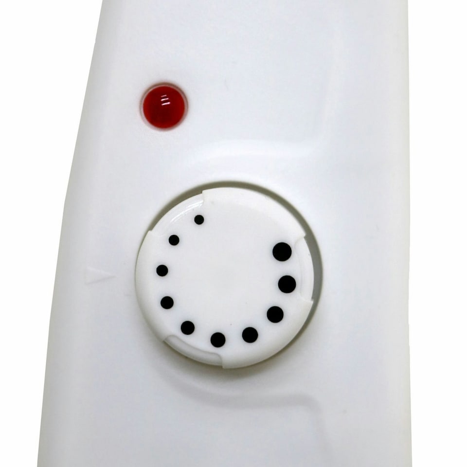 image 1 of Oypla 450W Frost-Watcher Compact Electric Convector Heater Free Standing Or Wall Mounted