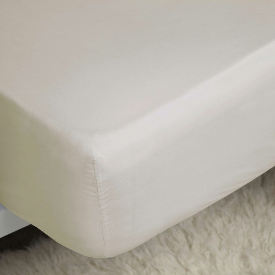 Belledorm Easycare Percale Fitted Sheet - Ivory - Superking