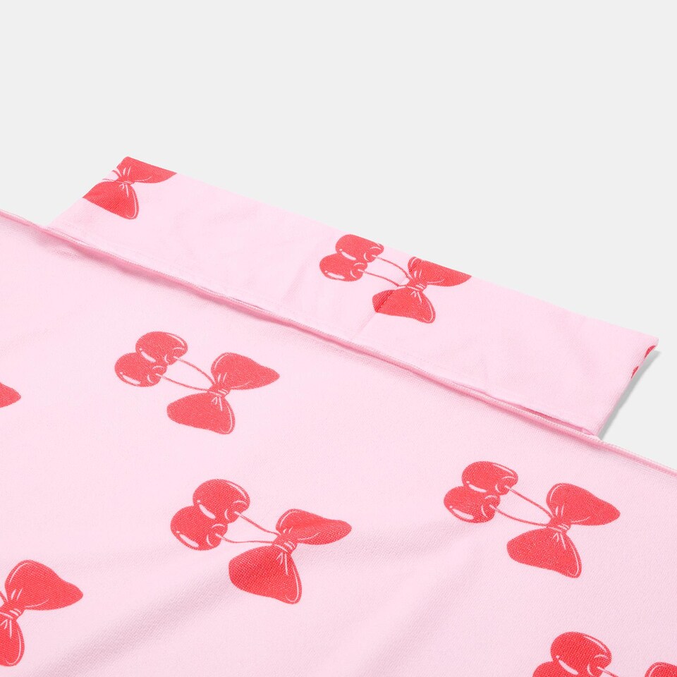 image 1 of OHS Bows Beach Towel with Bag Quick Dry Absorbent Travel Spa