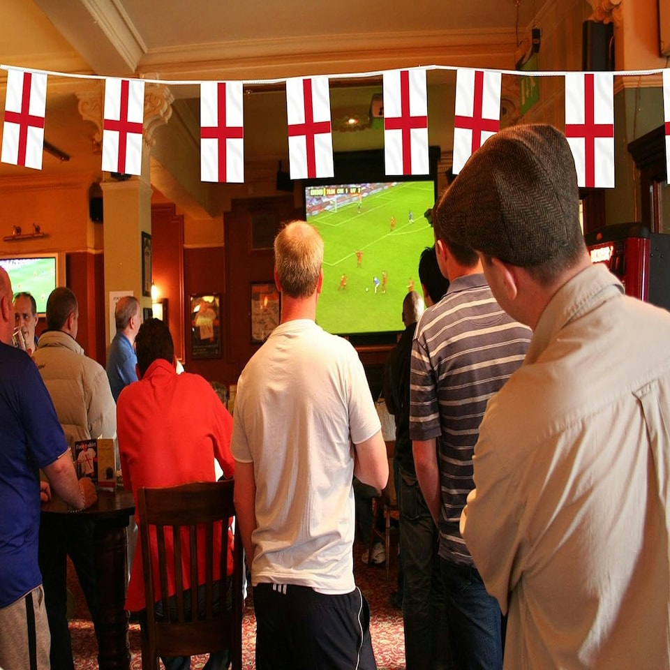 image 1 of England St George Flag Party Bunting 10m with 20 Flags