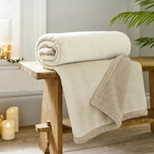 Hazelwood Flannel & Sherpa Throw – 130x170cm Reversible Soft Fleece Blanket Cream | Oyster