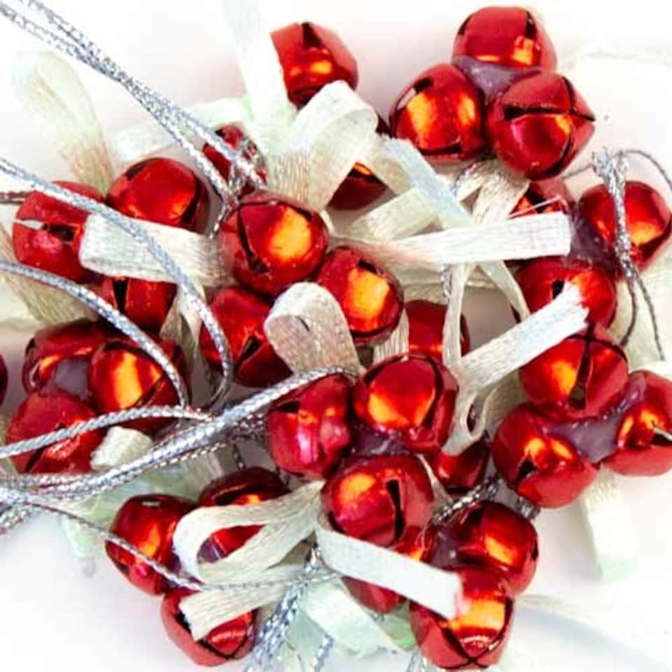 Christmas Jingle Bell Clusters - Pack of 12