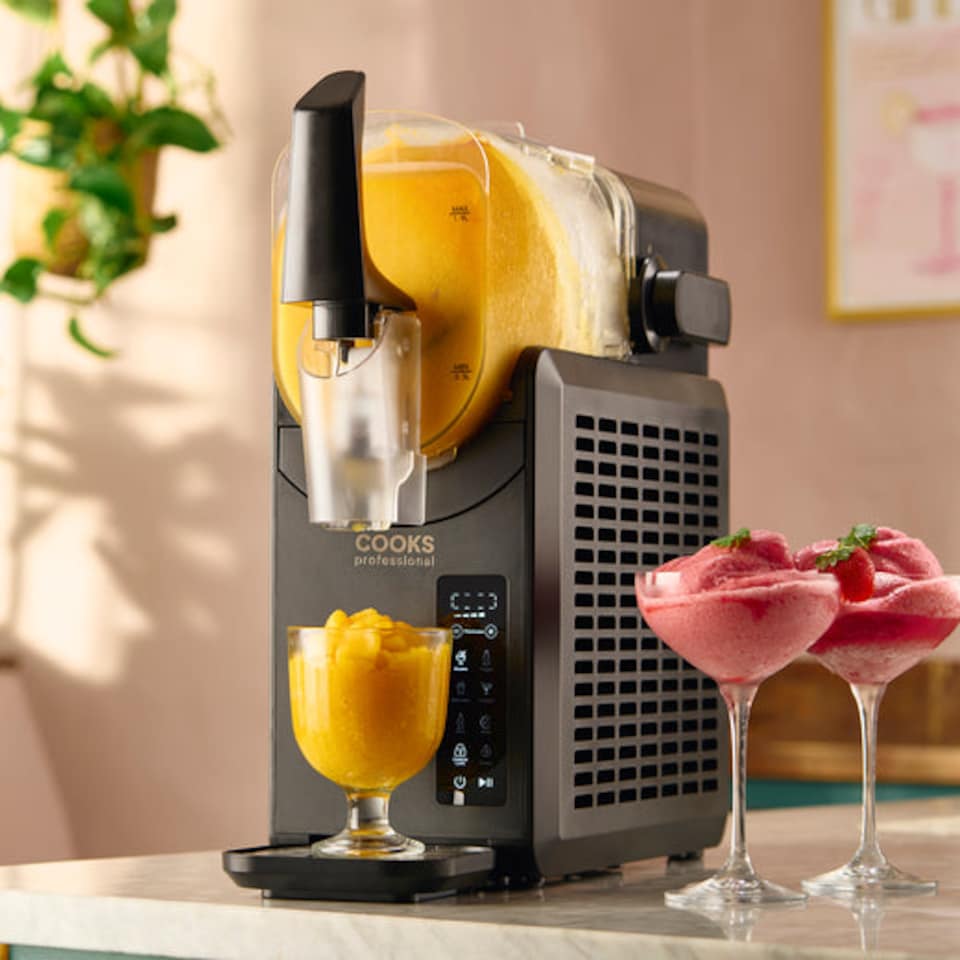 image 1 of Cooks Professional Slushy Maker - 2.5L Slushie Machine with 5 Presets for Slush, Milkshake, Frappe, Frozen Drinks or Cocktails