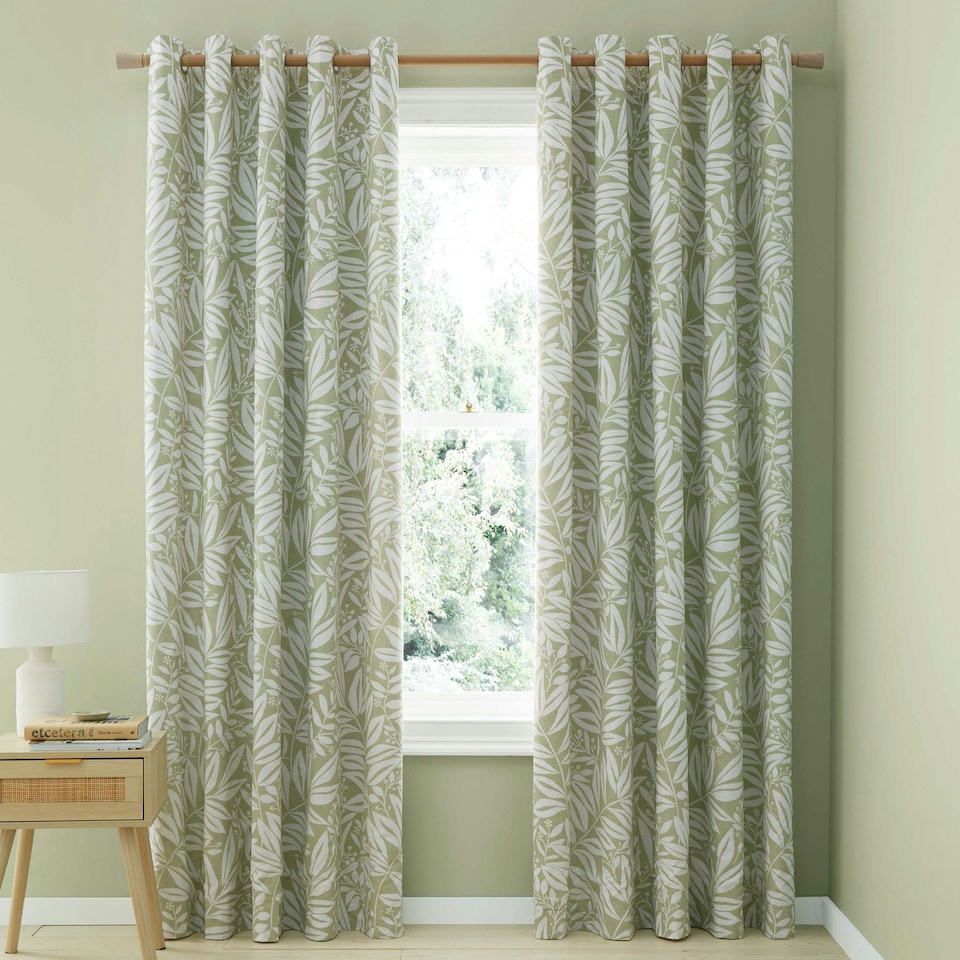 image 1 of Catherine Lansfield Sorrel Leaf 66x90 Inch Fully Reversible Eyelet Curtains Green
