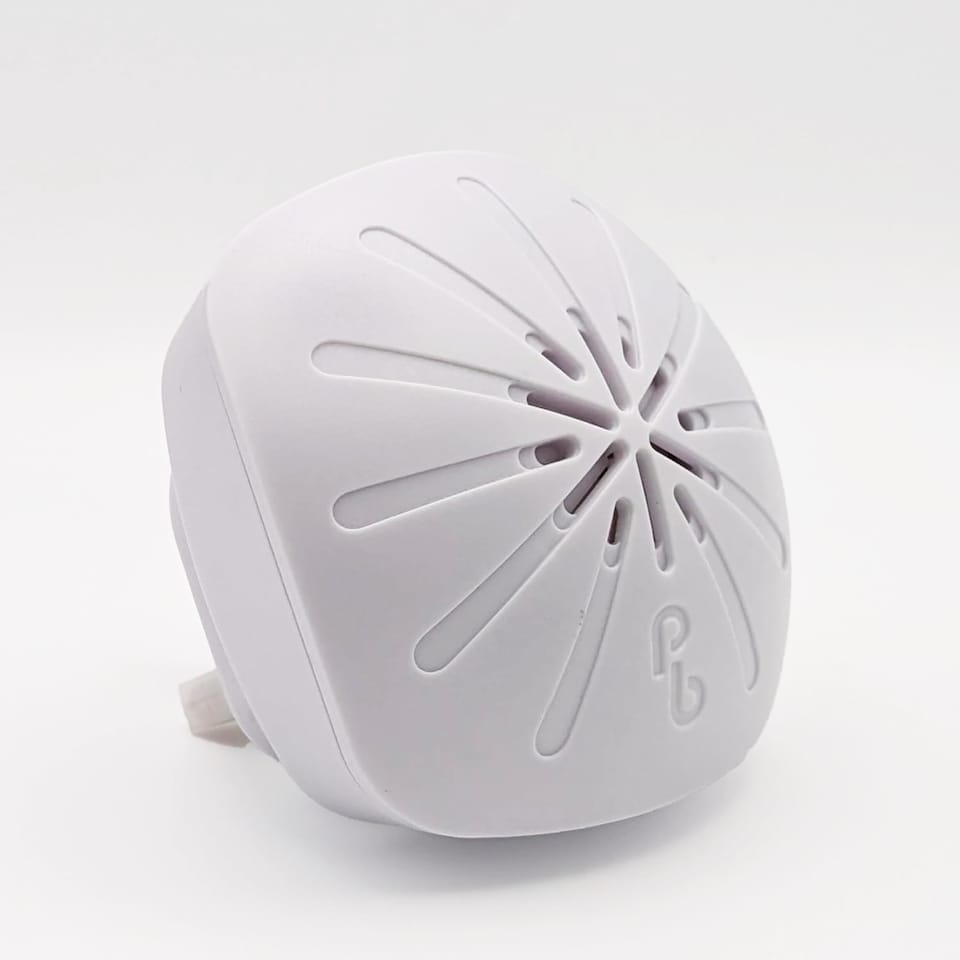 image 1 of Ultrasonic Mouse & Insect Control Plug In Pest Repeller 400sqft Room