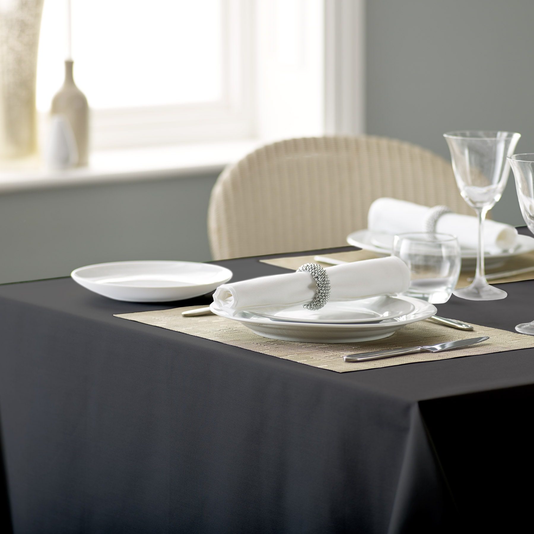 Polyester Plain Tablecloths-Jet Black-114 x 114cm