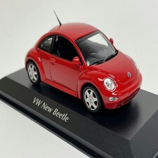 VW New Beetle 1998 Red 1:43 Scale Maxichamps 940058001