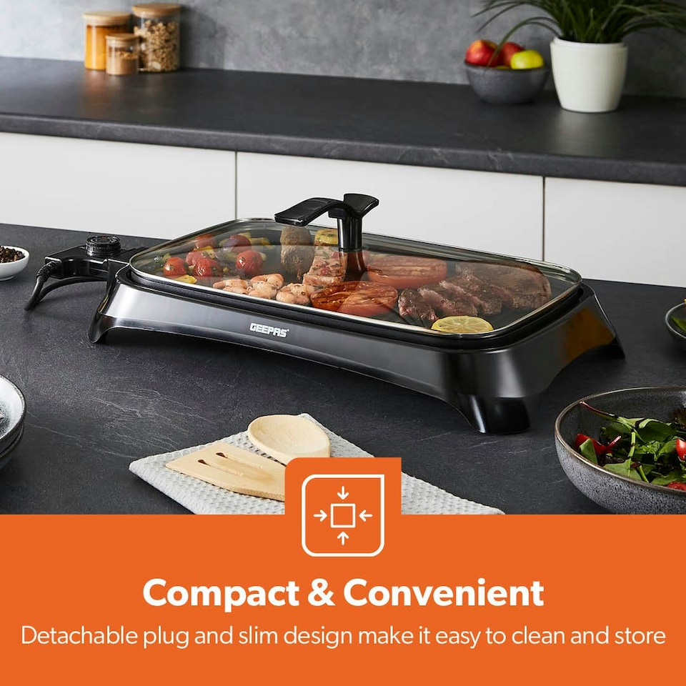 image 1 of GEEPAS Electric Barbecue Grill 1600W