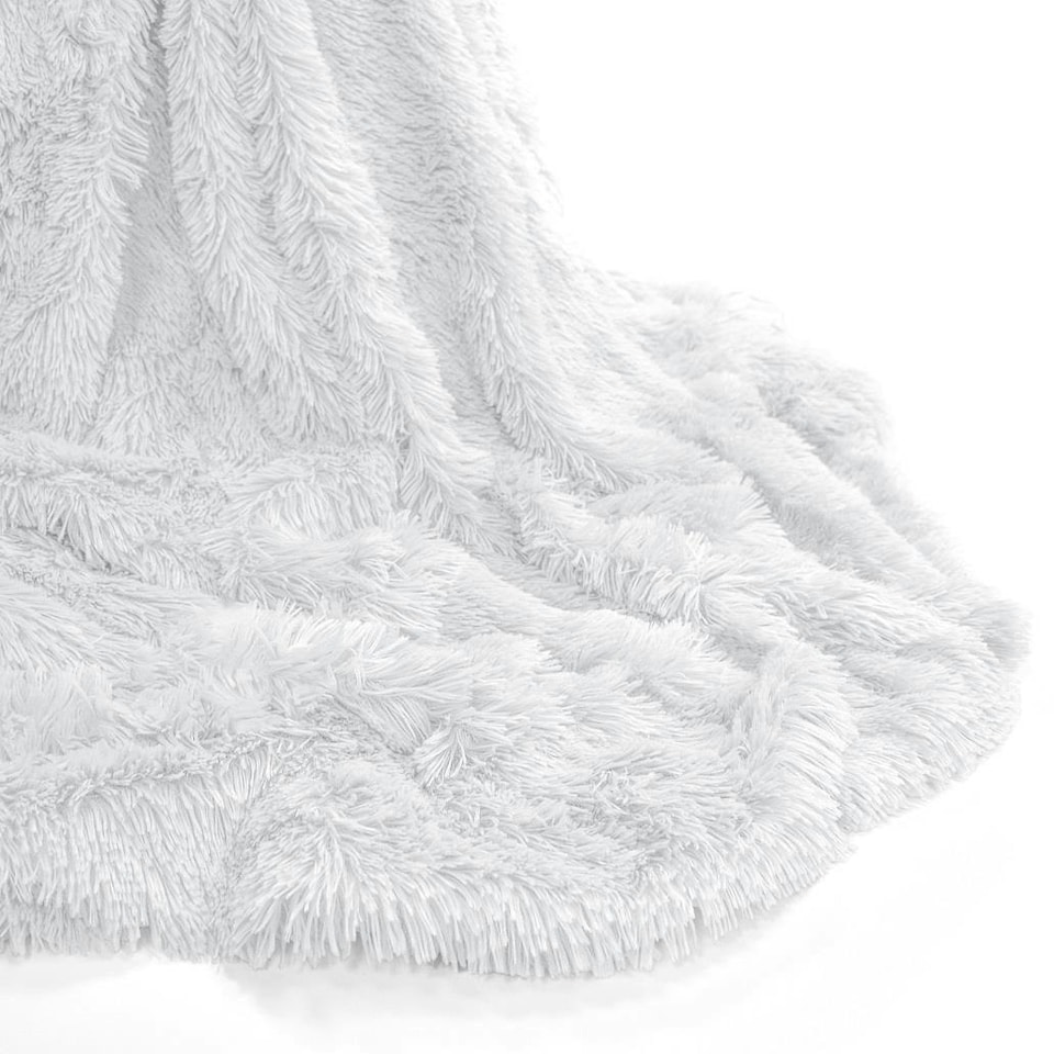 image 1 of Cuddles White Throw 150x200cm