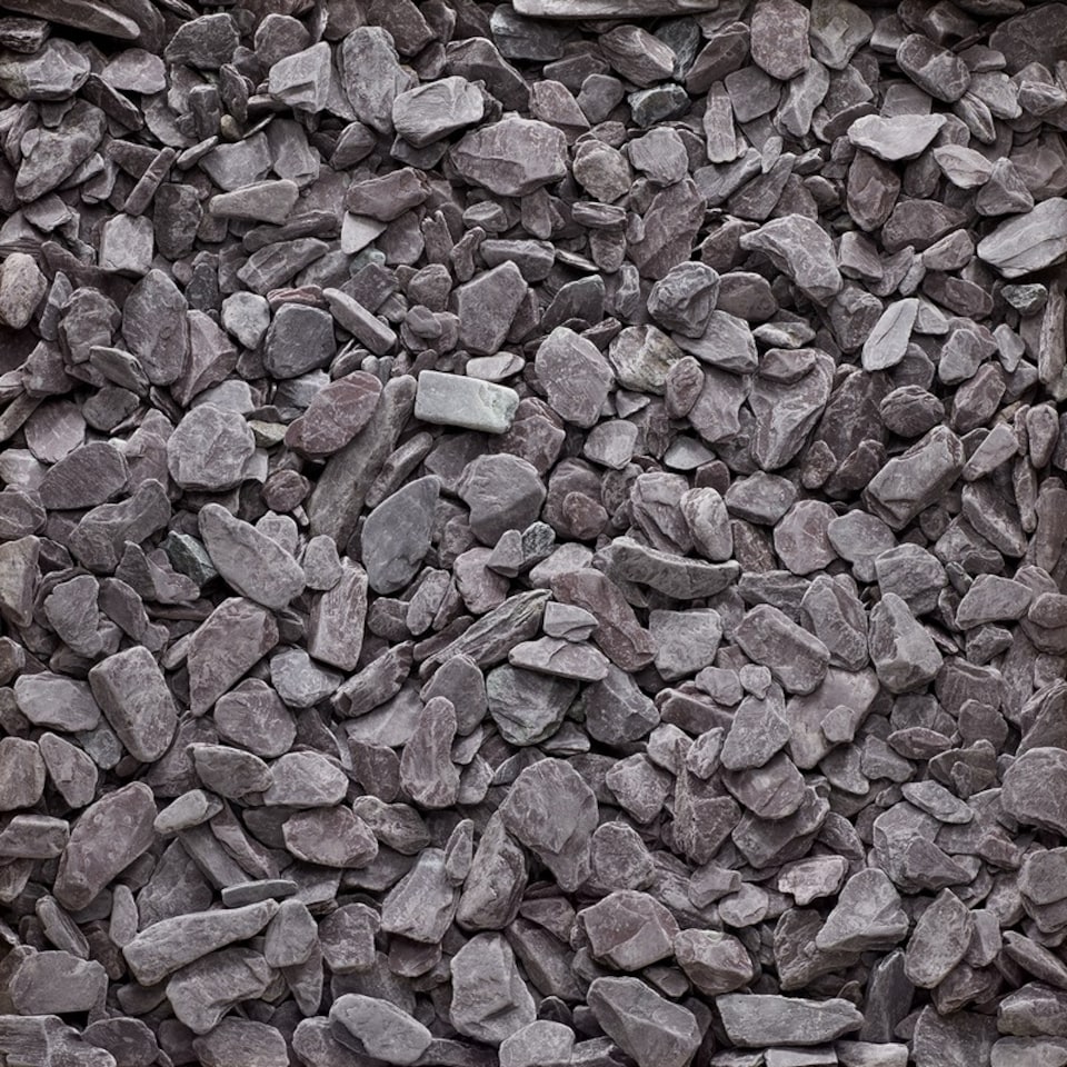image 1 of 40 mm Bulk Bag 850 kg Slate - Plum Coloured Slate Chips - L100 x W100 x H80 cm