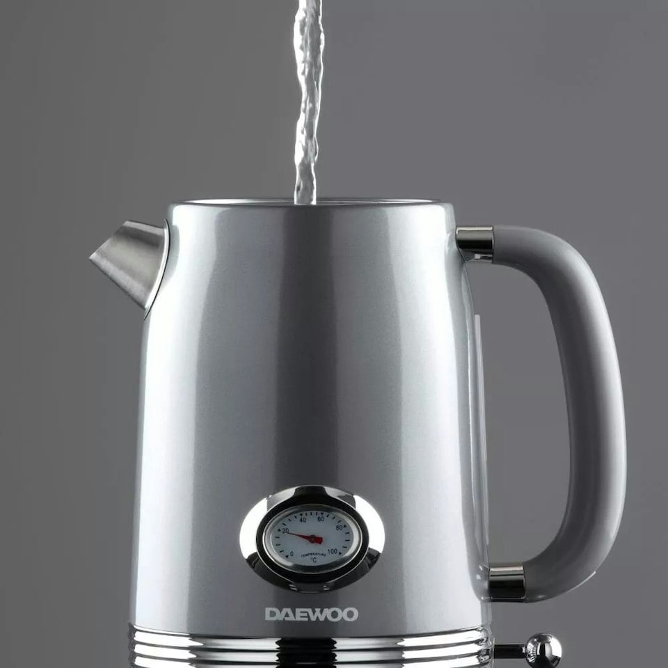 image 1 of Daewoo Denver Retro Kettle and Toaster Set 1.5L 3000W & 4-Slice Grey | Smoked Grey | 4-slice