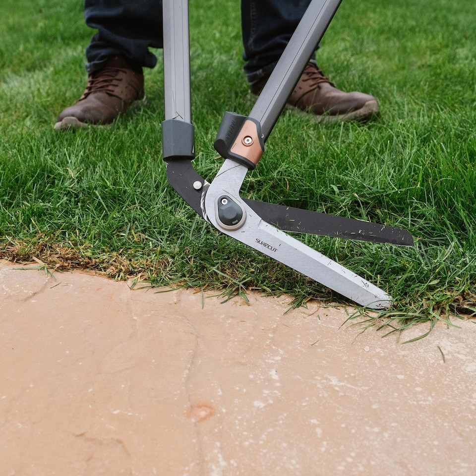 image 1 of Kent & Stowe SureCut Adjustable Height Lawn Edging Shears