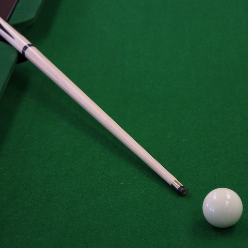 image 1 of 2x Small 36 Inch Pool Snooker Cues with Spare Tips