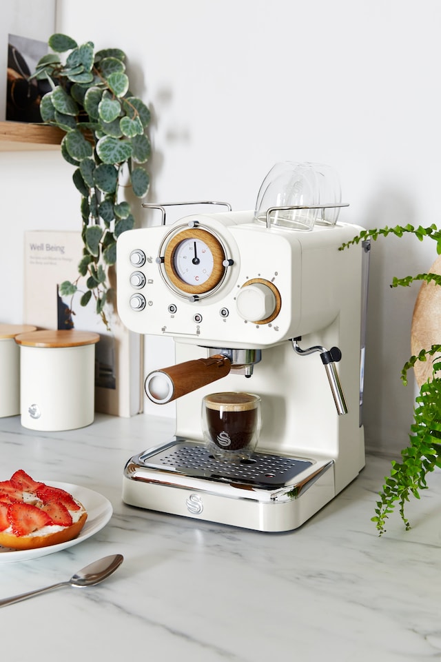 image 1 of Pump Espresso Coffee Machine Nordic Cotton White