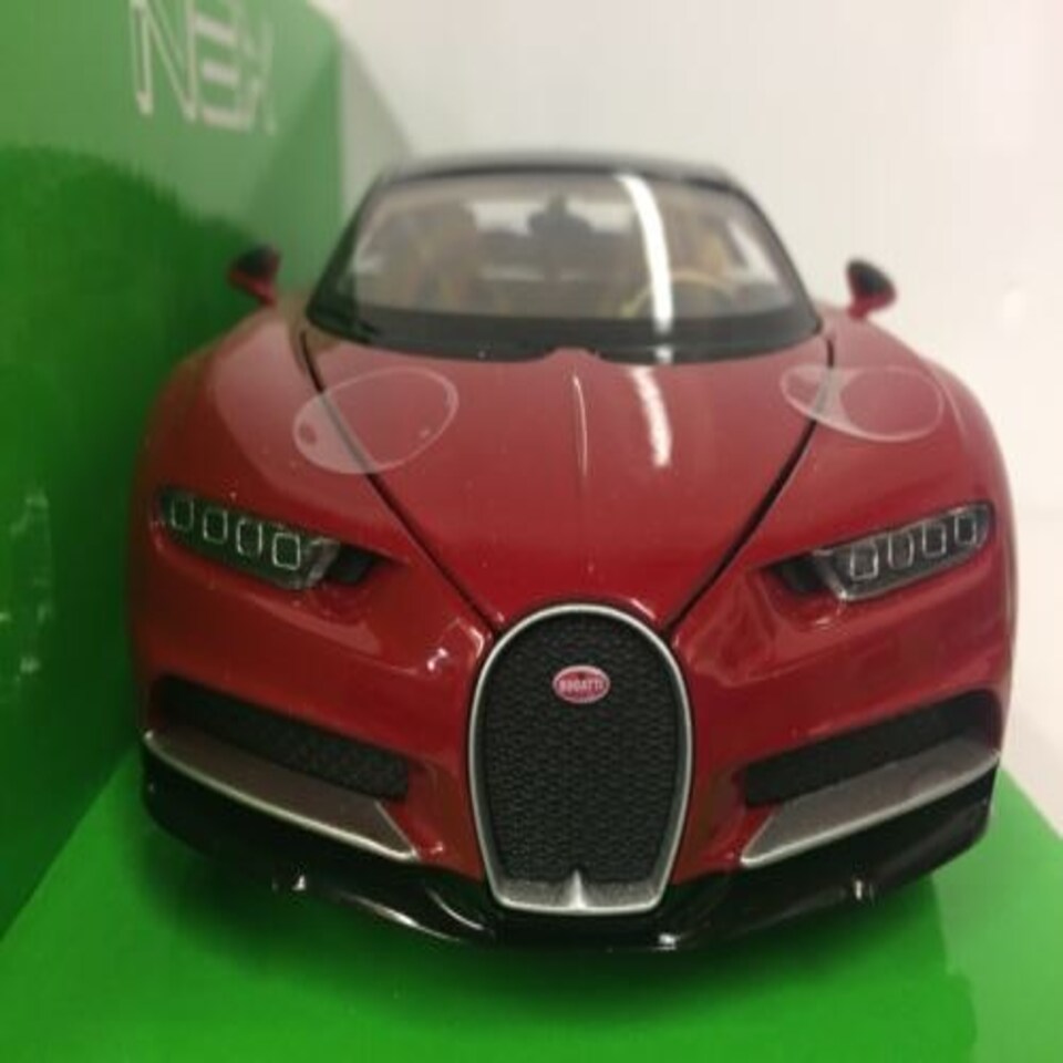 image 1 of Bugatti Chiron Red 2016 Welly 24077 Scale 1:24-27