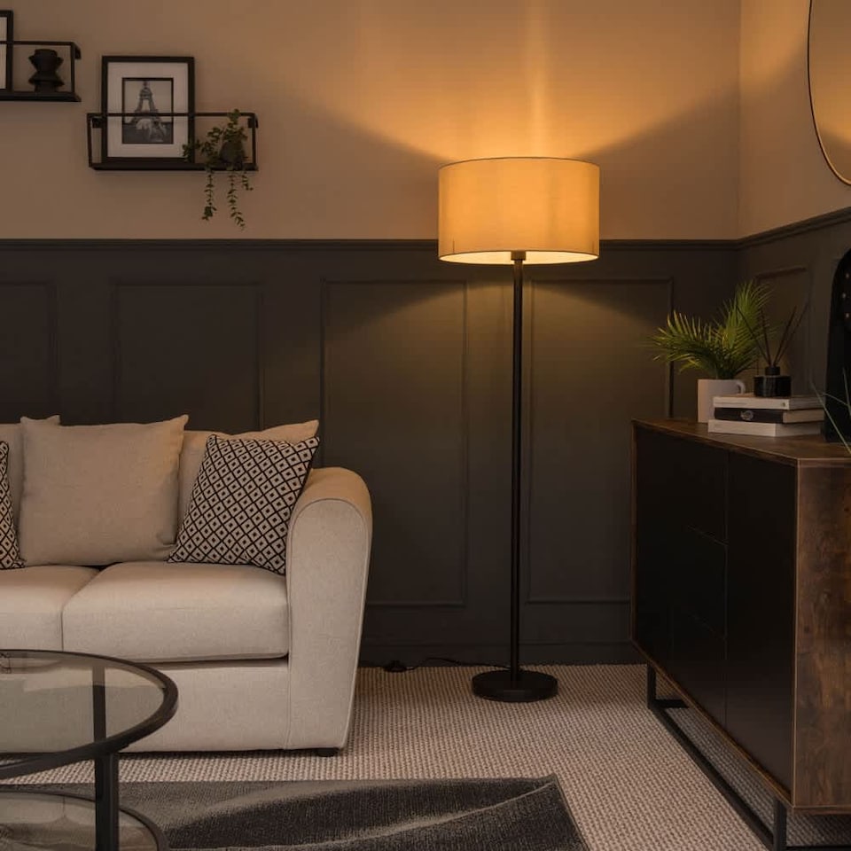 image 1 of ValueLights Modern Standard Floor Lamp With Natural Shade | Cream