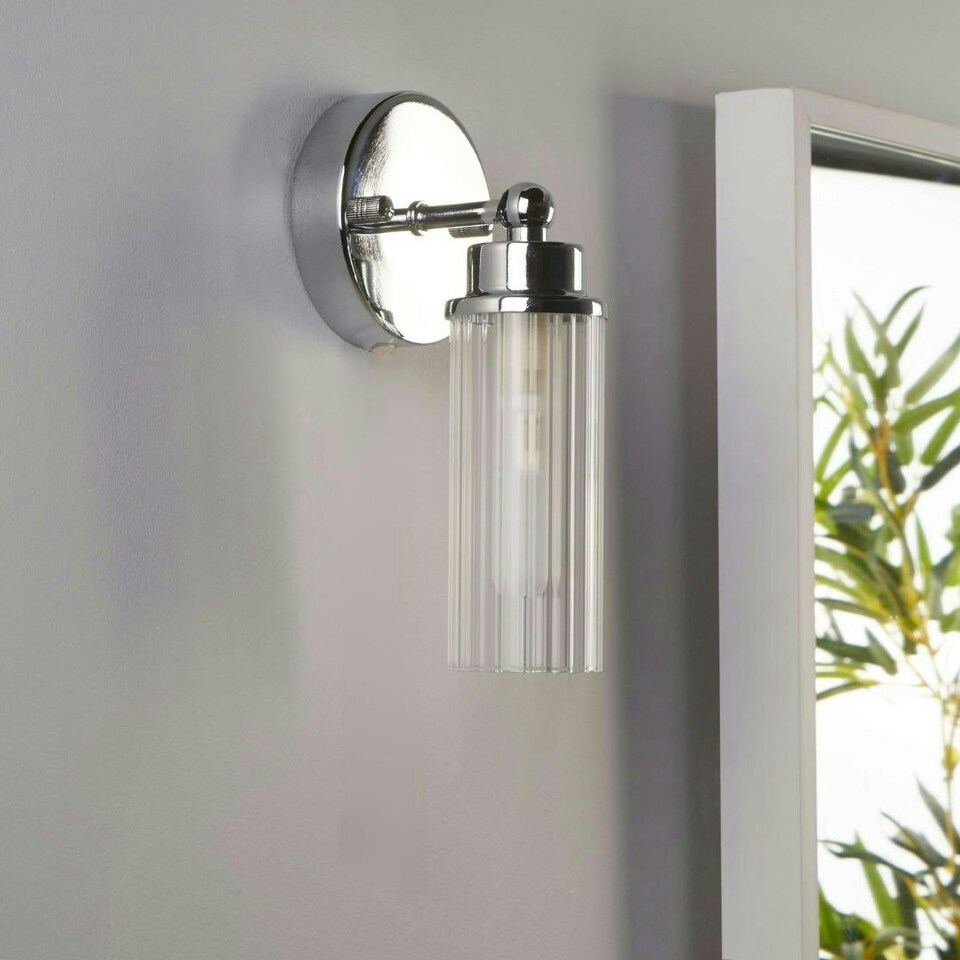 image 1 of Vurton Chrome Bathroom Wall Light