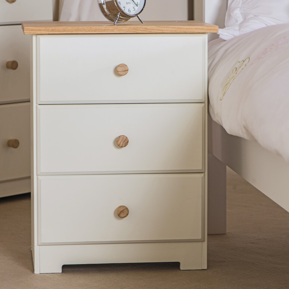 image 1 of Colorado 3 Drawer Bedside Cabinet - Affordable Modern White & Oak Style | White | Soft White | One Size | 1