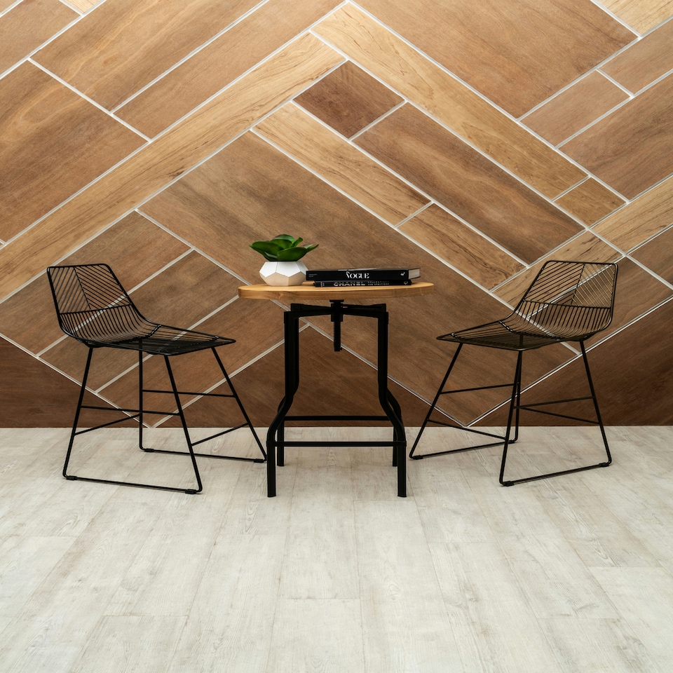 image 1 of Interioirs by Premier Bronze Metal Wire Bar Chair, Sturdy Metal Chair for Bar, Breakfast Wire Chair for Home