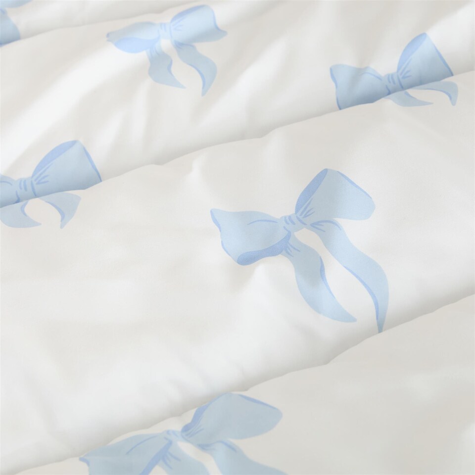 image 1 of OHS Bows 10.5 Tog Coverless Duvet with Pillowcase Bedding Set