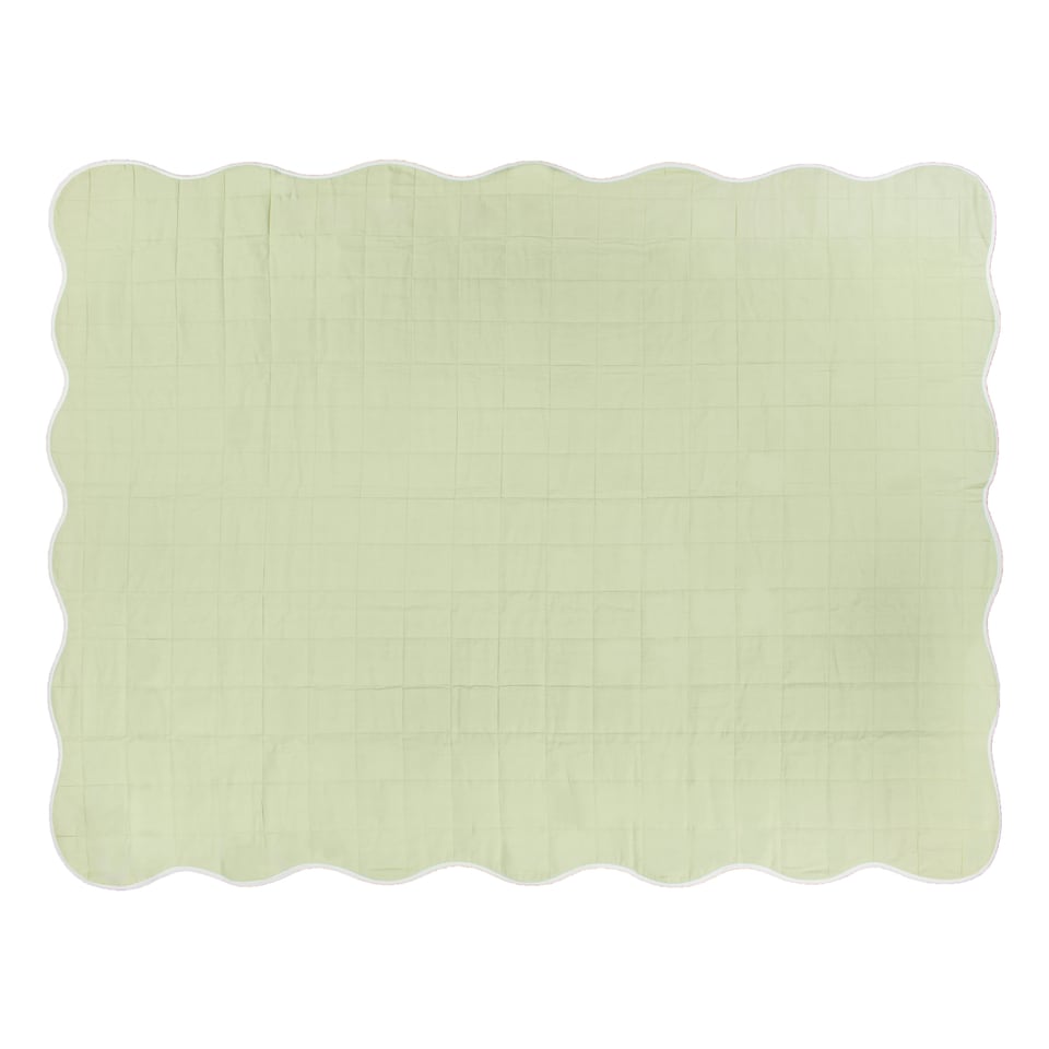 image 1 of Furn Scallop Quilted Bedspread