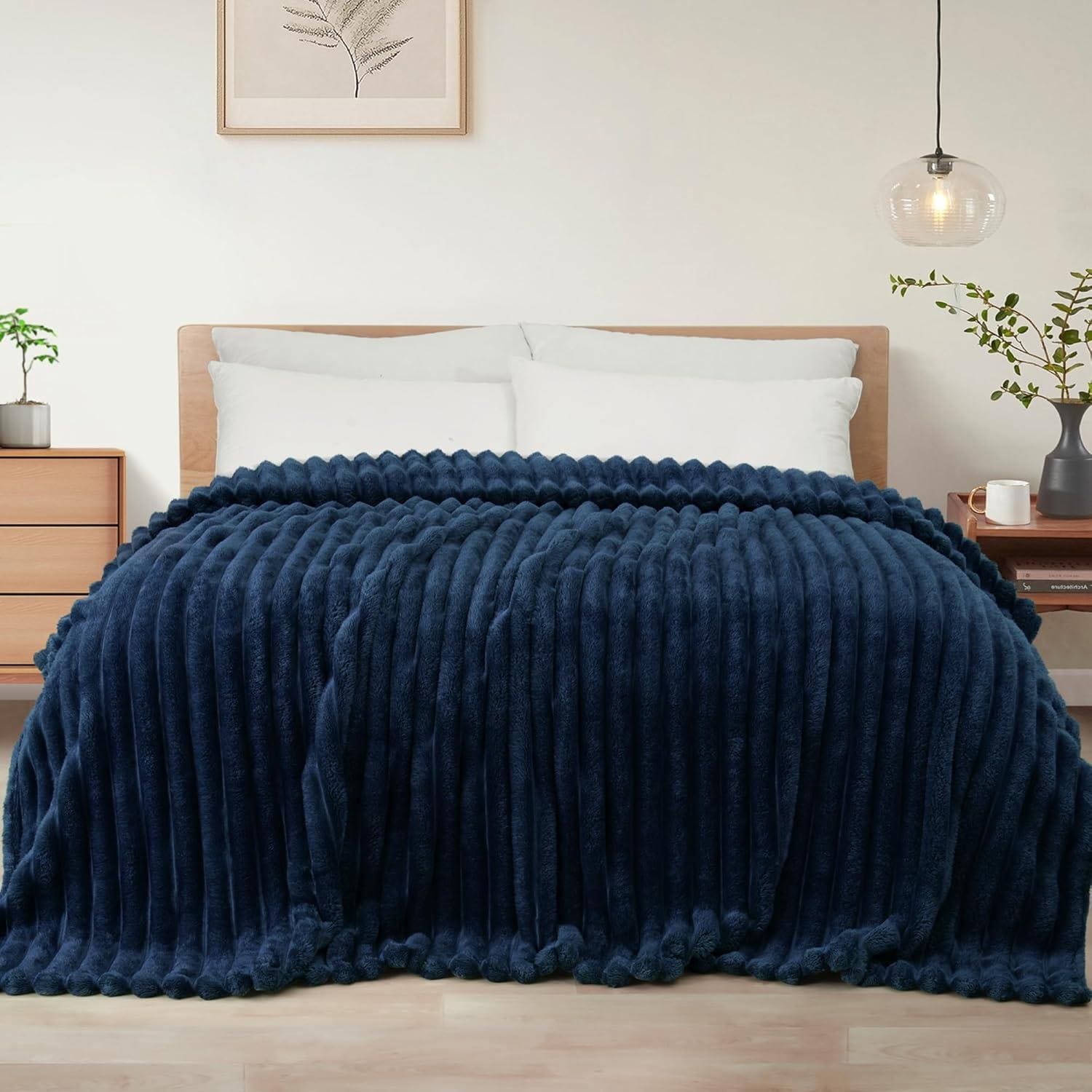 Ribbed Jacquard Fleece Blanket Throw 200x240cm - Soft & Cosy Bed Throw