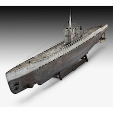 Revell German Type IX C/40 Submarine Platinum Edition (1:72)