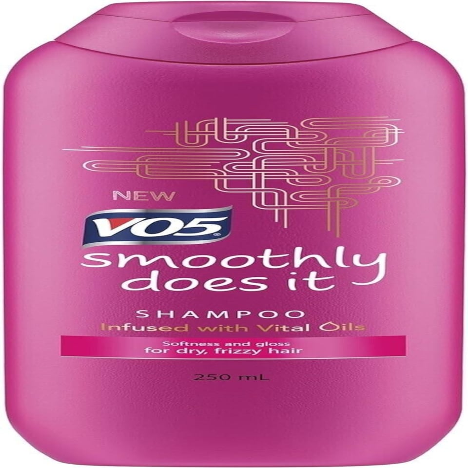 VO5 Smoothly Does It Shampoo  250ML