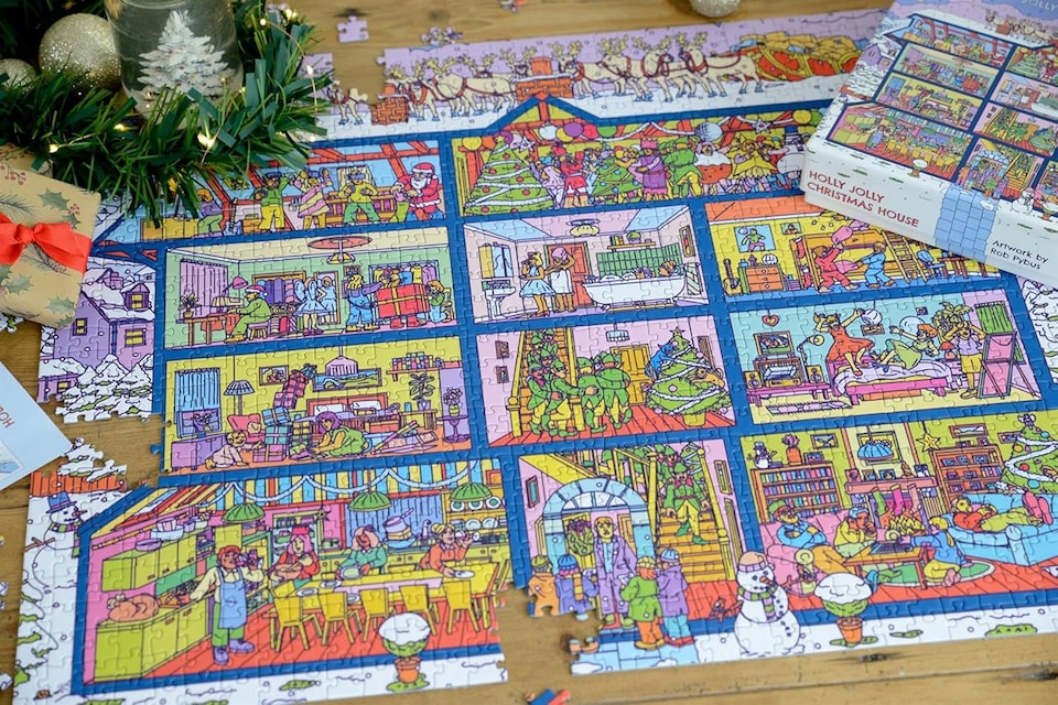 image 1 of Holly Jolly Christmas House 1000 Piece Jigsaw Puzzle Festive Fun