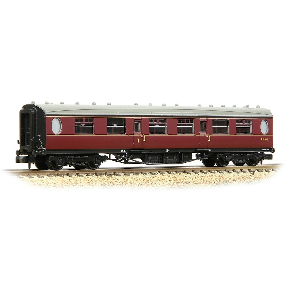 Graham Farish Thompson Composite Corridor BR Maroon E1236E