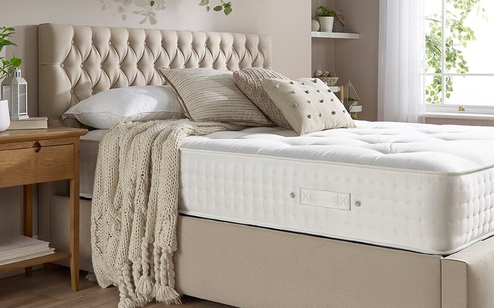 image 1 of Aspire Natural Cashmere and Silk 3000 Pocket Mattress Double | White | 1