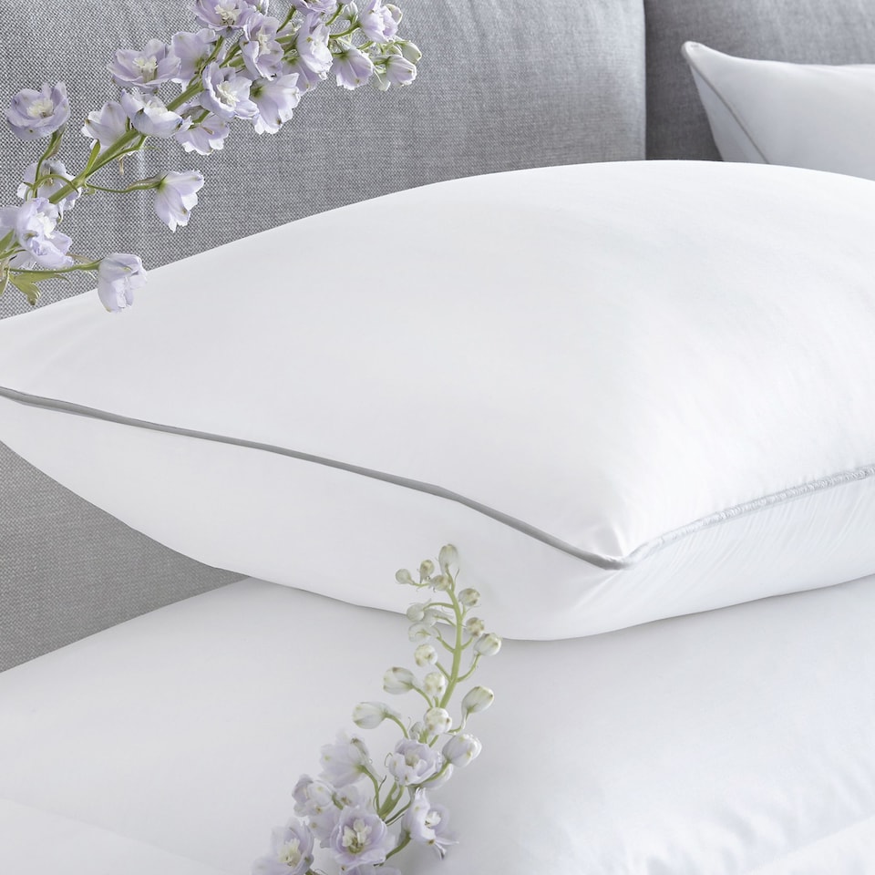image 1 of Appletree 200TC Plain Dye Duvet Cover Set White with Silver Piping