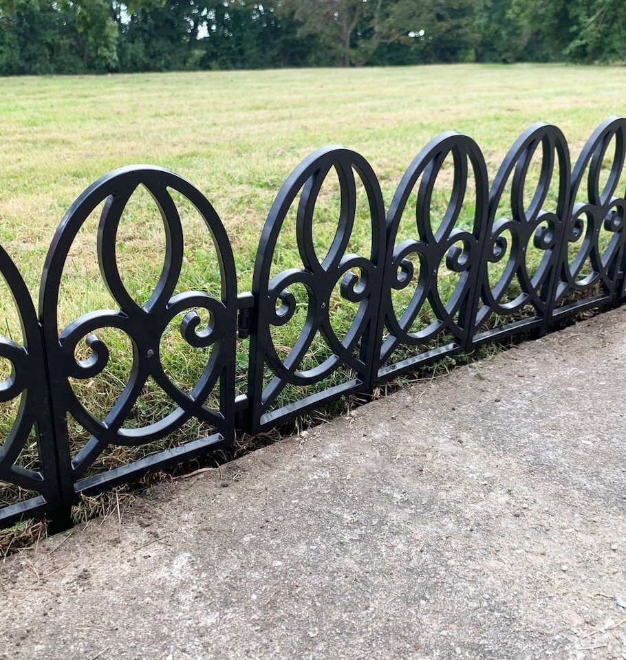image 1 of Traditional Black Plastic Garden Lawn Edging (56cm x 30cm) - 5 Panels