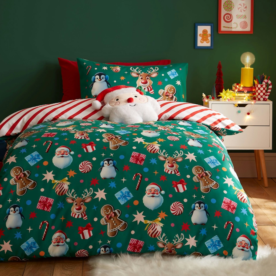 image 1 of Catherine Lansfield Christmas Icons So Soft Reversible Duvet Cover Set Green Green | Double