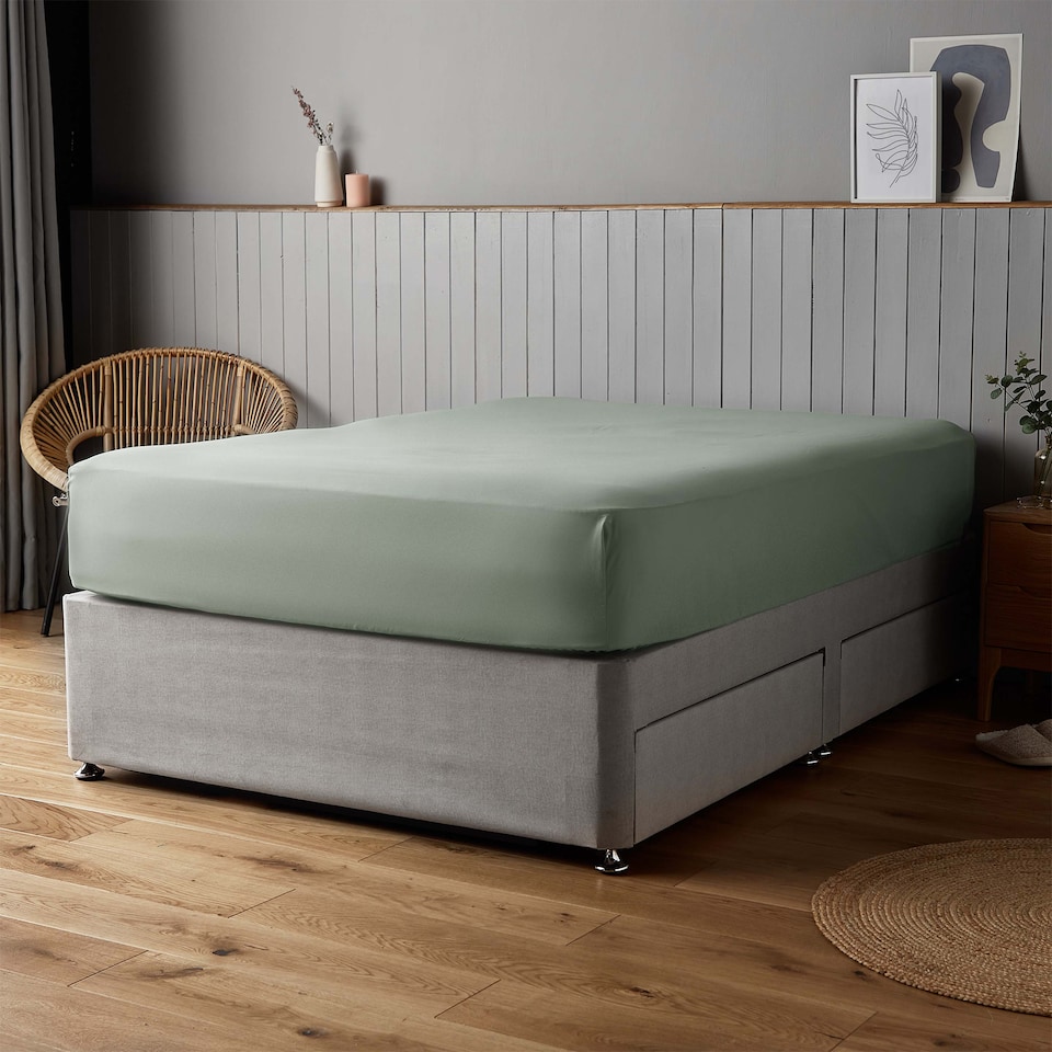 image 1 of Silentnight Supersoft Fitted Sheet, Sage