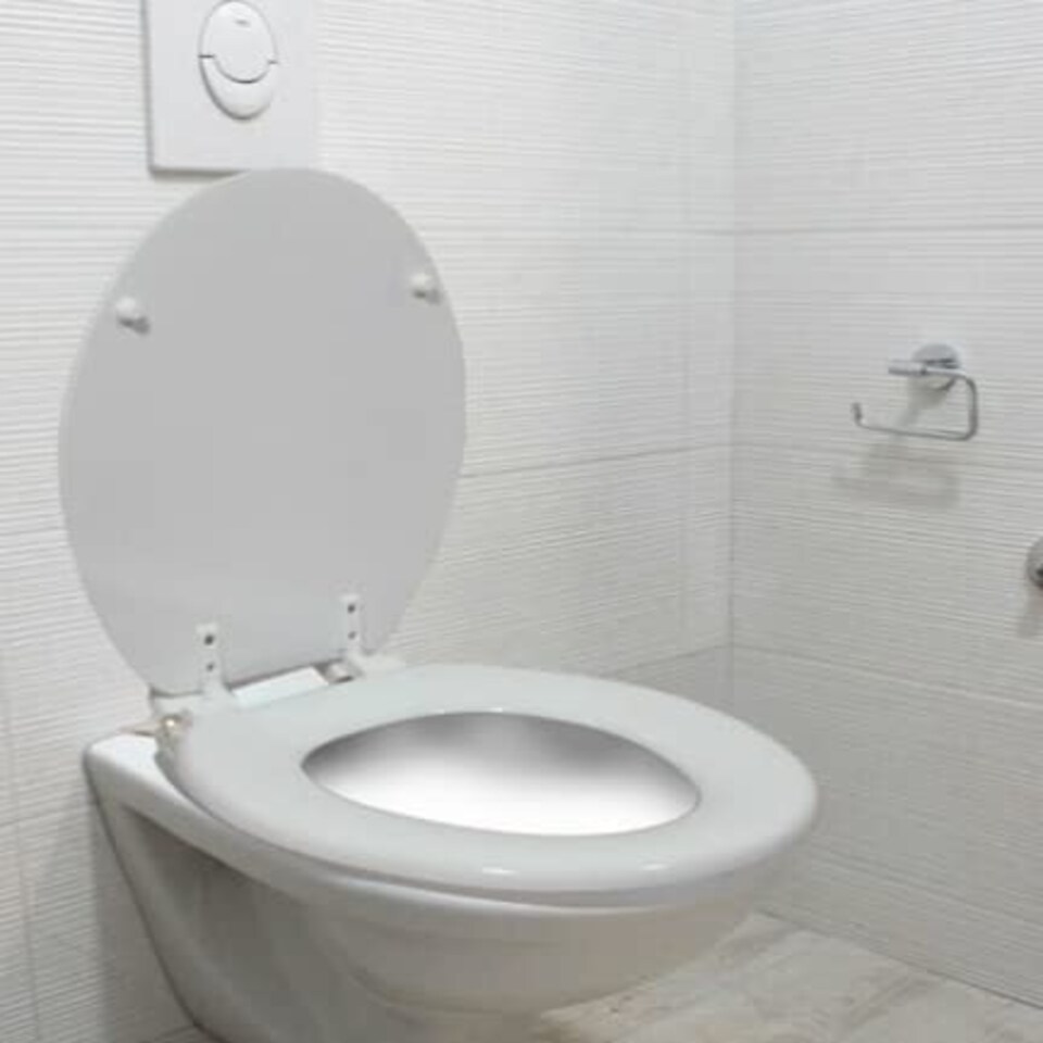 image 1 of Marco Paul White Wooden Oval Toilet Seat 17" White