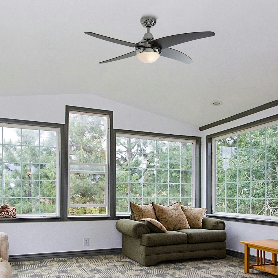 image 1 of ValueLights Apache 48 Inch Ceiling Fan with Remote Control & Bulb