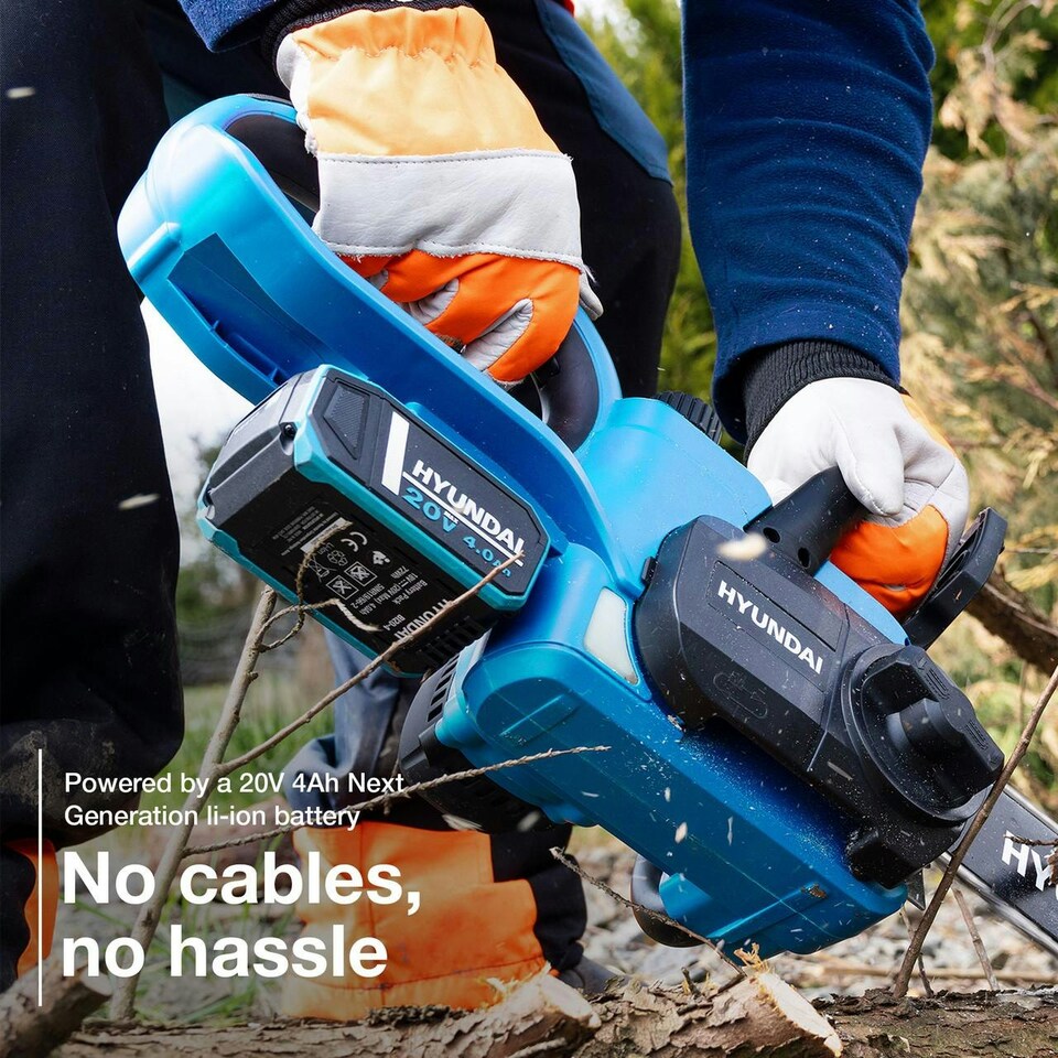 image 1 of Hyundai 10'' 25cm Cordless Chainsaw 20V Li-Ion 4Ah Battery and Charger | HY20CCS10