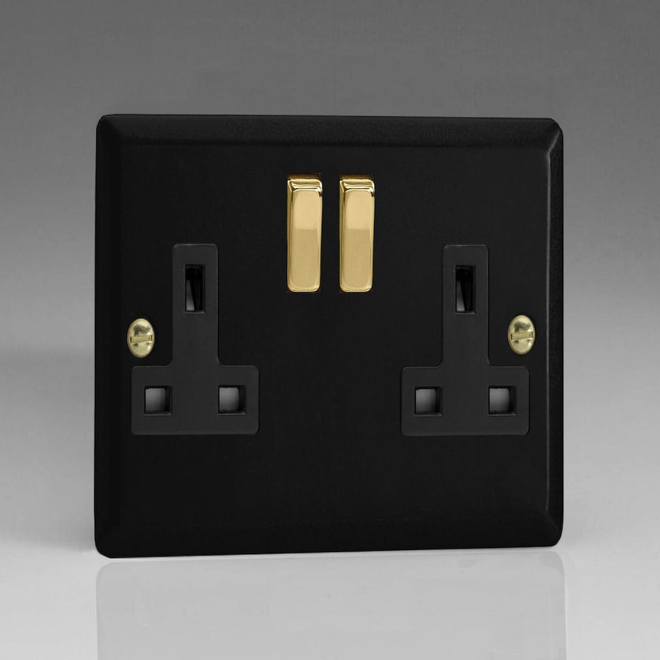 Varilight Vogue Collection Matt Black 2-Gang 13 Amp Switched Plug Socket N/A