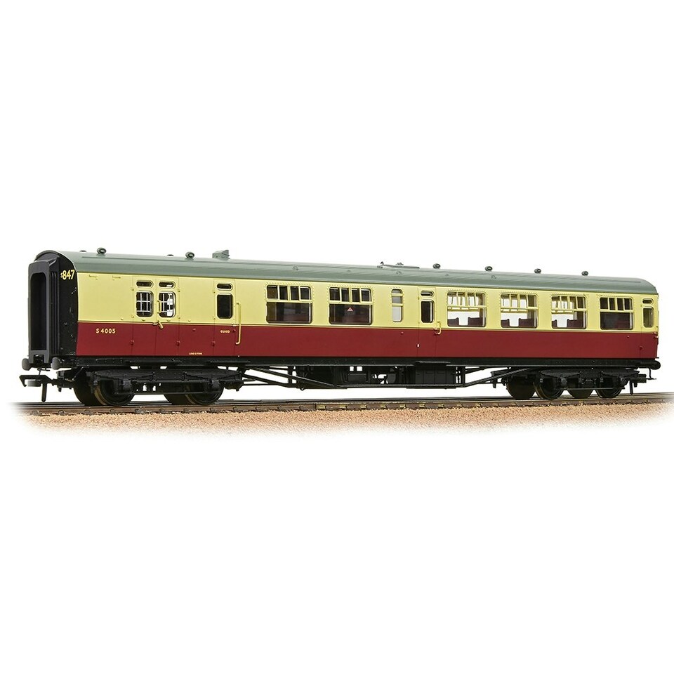 Bachmann Bulleid Semi-Open 3rd Class Brake Coach BR Crimson/Crm